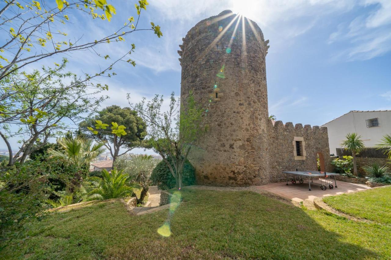 Castillo Can Xirau, Propiedad Exclusiva Con Piscina & Aircon Villa Santa Susanna Bagian luar foto