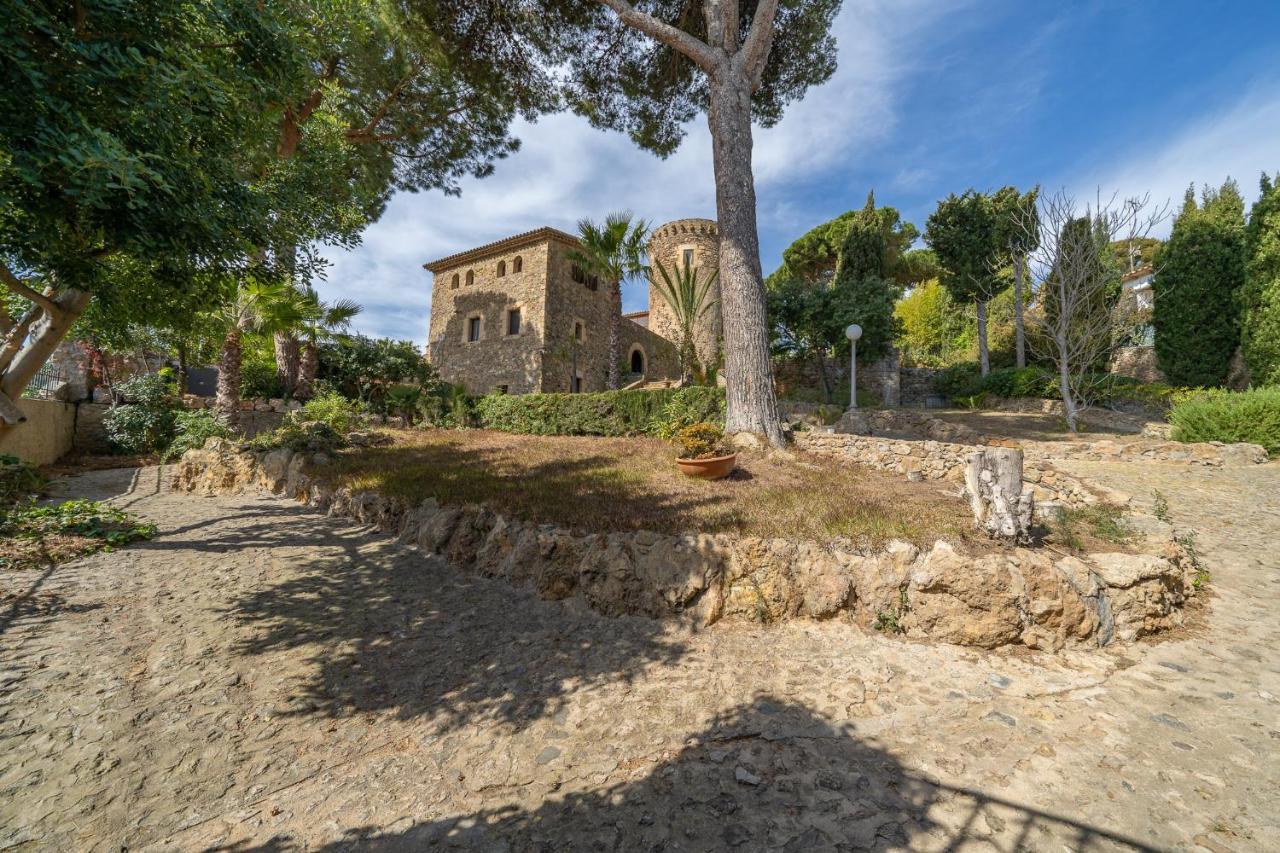 Castillo Can Xirau, Propiedad Exclusiva Con Piscina & Aircon Villa Santa Susanna Bagian luar foto